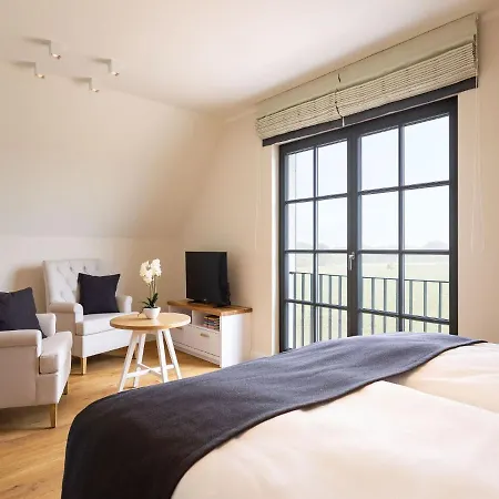 Premium Reetdachvilla Mit 3 Schlafzimmern, Sauna Und Kamin E09 Feriehus
