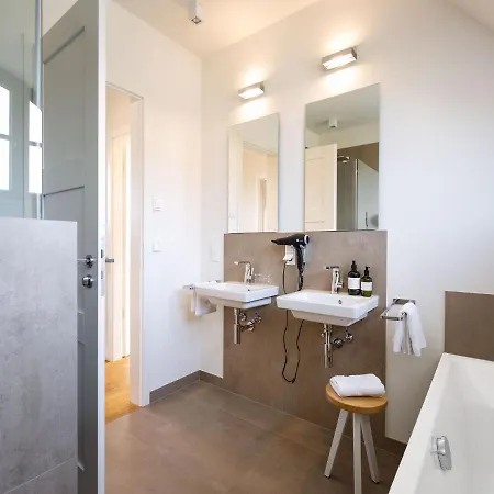 Premium Reetdachvilla Mit 3 Schlafzimmern, Sauna Und Kamin E09 Feriehus *